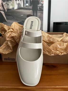 NEW — Melissa Cream Patent Mary Jane Mule